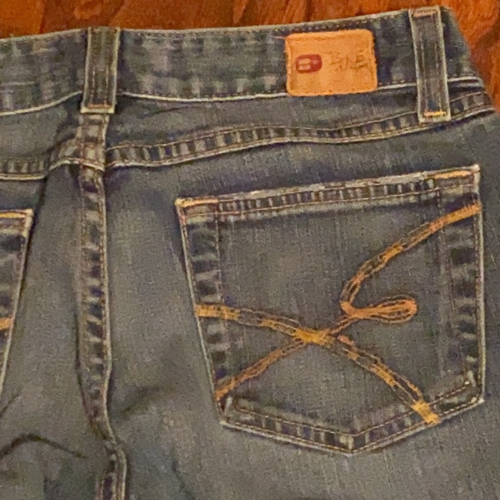 BKE 27x31 1/2 star 18 stretch Jeans. - Picture 4 of 8